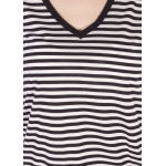 Levi's perfect vneck tee