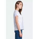 Levi's® perfect tee white