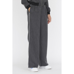 Sisters Point gira-pant 1