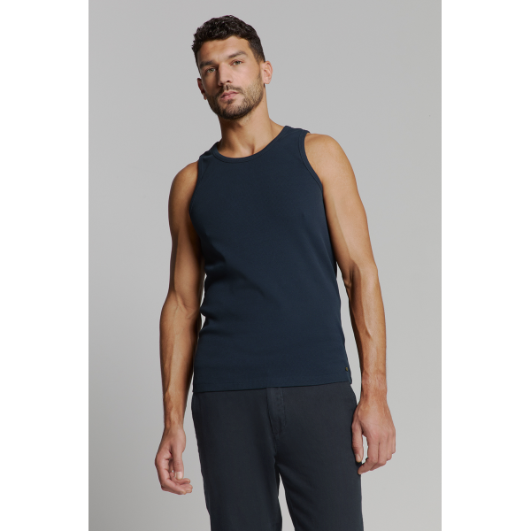 No Excess singlet solid rib