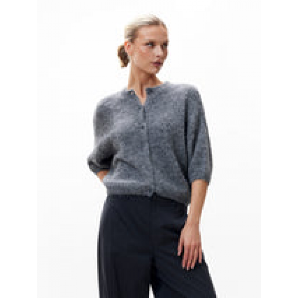 Catwalk Junkie button up card