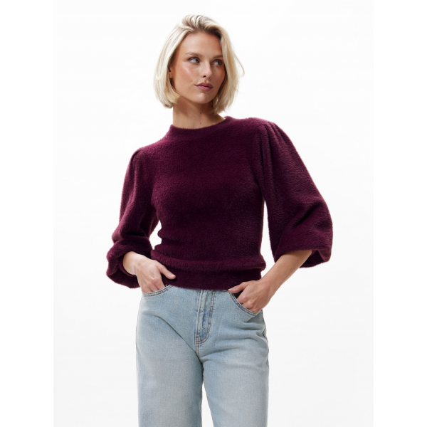 Catwalk Junkie fuzzy knit
