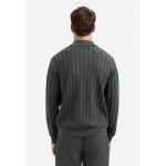 No Excess cardigan button