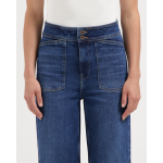 Kuyichi Farrah worker