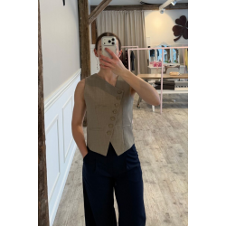 Sisters Point Gata-ve2