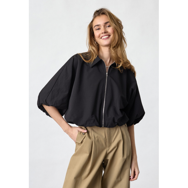 Sisters Point Nelly-ja Sisters Point Nelly-ja